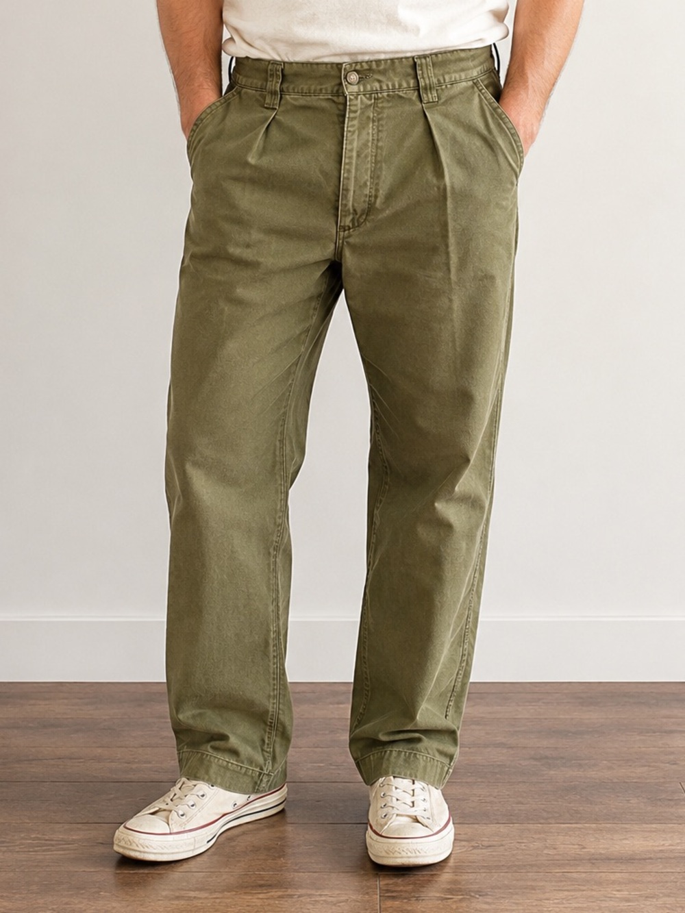 Vintage Helly Hansen Men’s Olive Green Pants 32x32